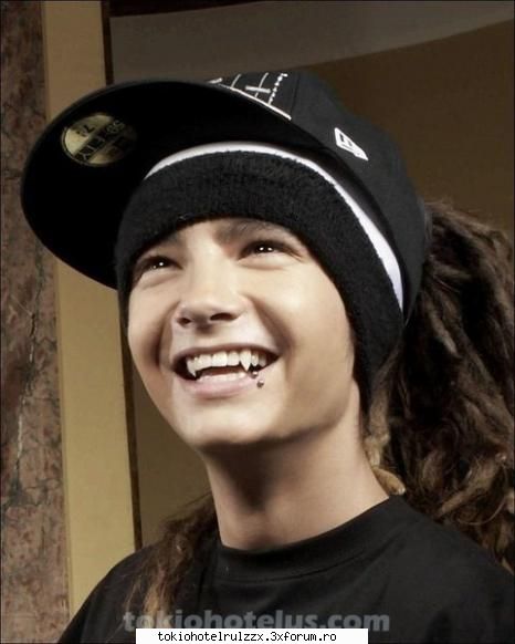 vai... :x:x


:xx poze cu tom